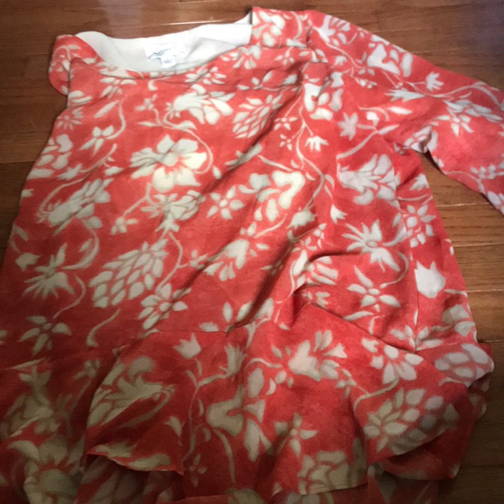 Flowy blouse